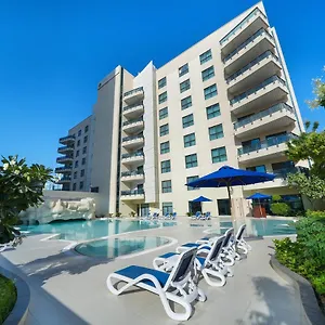 Park Dubai, An Edge By Rotana 4* Дубай