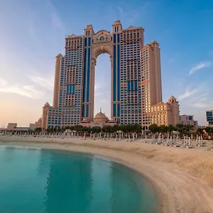 Fairmont Marina Абу-Даби